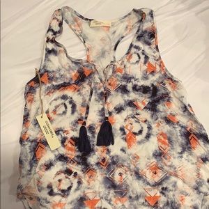 NWT! ✨Tye dye razor back tank top